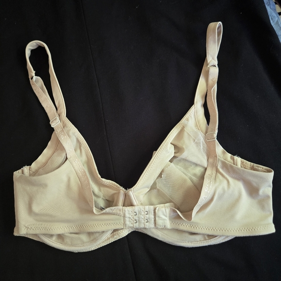La Perla Nude T-shirt Basic Underwire Bra Size 34E - Picture 2 of 8